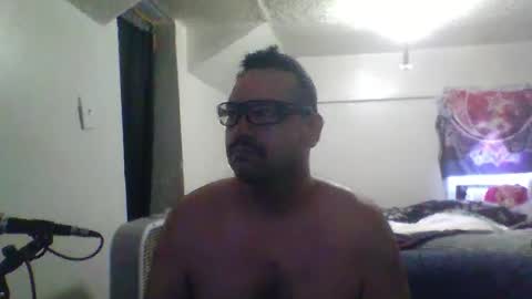 clark_kent1986 online show from 04.21.26