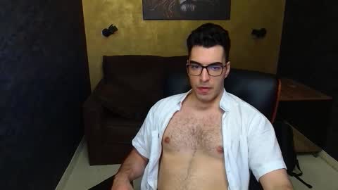 ClarkSlade online show from 10.11.25