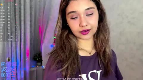 Snapshot of clary_cloud chatting on 12.16.25 Lara online show from 12.16.25