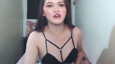 Snapshot of classy_jassy chatting on 02.23.25 Jassy online show from 02.23.25