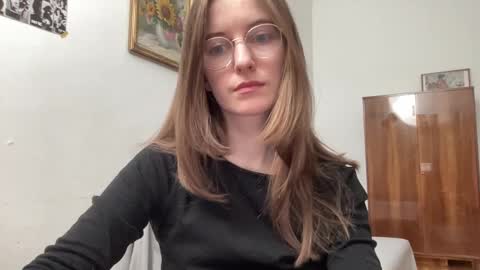 Snapshot of classyandgirly chatting on 02.06.25 classyandgirly online show from 02.06.25