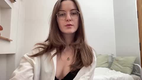 Snapshot of classyandgirly chatting on 02.25.26 classyandgirly online show from 02.25.26