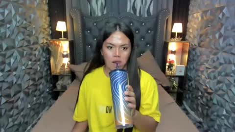 Samira Sarafin online show from 01.15.25