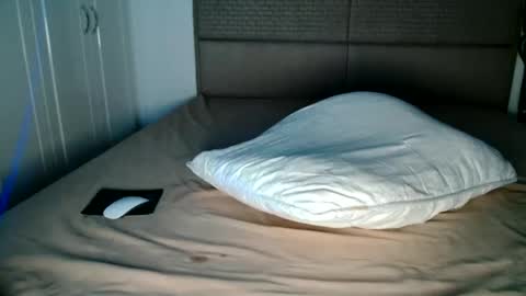 claudiacoxxx online show from 11.20.25