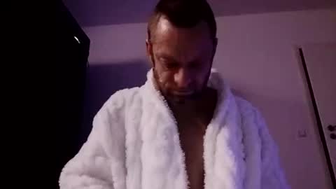 Florian online show from 12.16.25