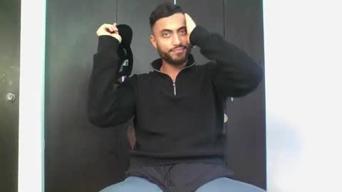 Clay online show from 04.10.26