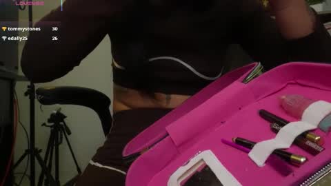 Snapshot of cleeoadams_ chatting on 01.16.26 Cleo Adams online show from 01.16.26