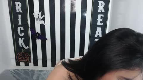 Clementine online show from 10.29.25