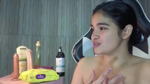 Clementine online show from 11.28.25