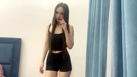 Snapshot of clementinecampion chatting on 05.27.26 Viki online show from 05.27.26