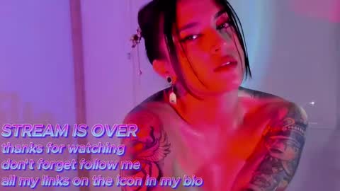   online show from 02.10.25