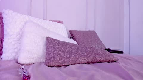 . Cleo Jhonson . online show from 01.29.25