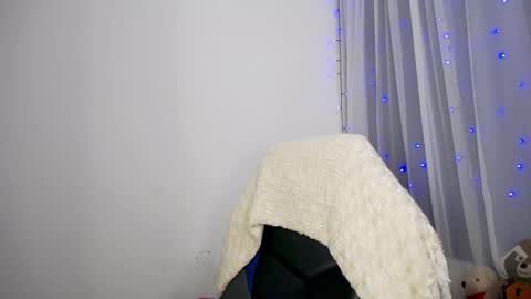  Nicol  online show from 04.08.26