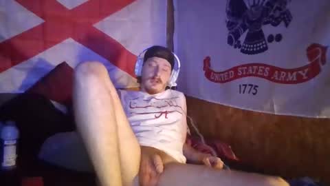 Snapshot of cleveykevil chatting on 11.18.25 cleveykevil online show from 11.18.25