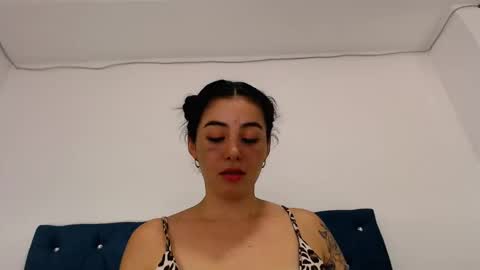 clhoe_s69 online show from 10.04.25