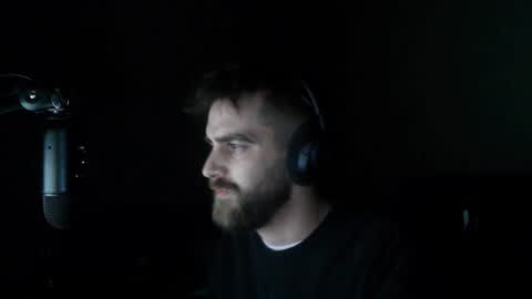 Snapshot of clipsonog chatting on 11.08.25 AMA TAKE CHATURBATE OVER LETSGOOOOO started februari 12 2024 online show from 11.08.25