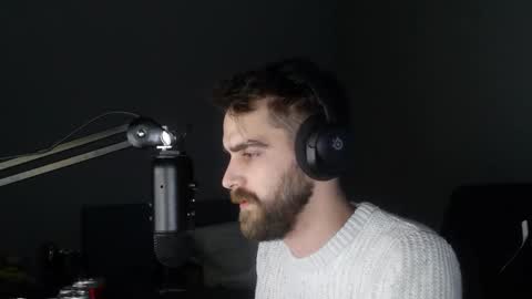 Snapshot of clipsonog chatting on 11.17.25 AMA TAKE CHATURBATE OVER LETSGOOOOO started februari 12 2024 online show from 11.17.25