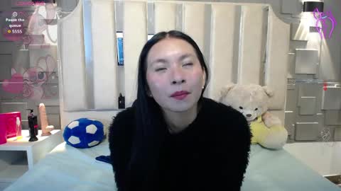 Cloe online show from 04.14.26