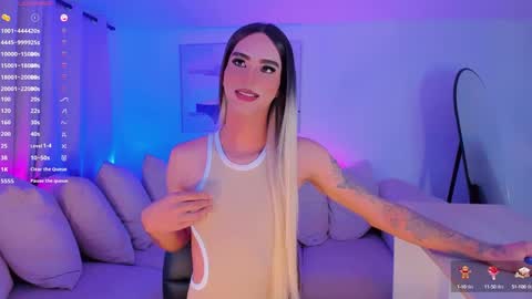 CLOE REMINTON online show from 12.26.24