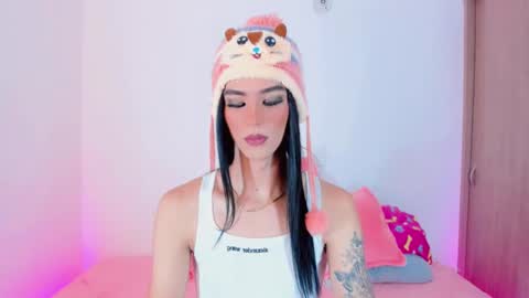 CLOE REMINTON online show from 03.04.25