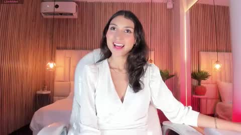 C L O E  online show from 01.10.26