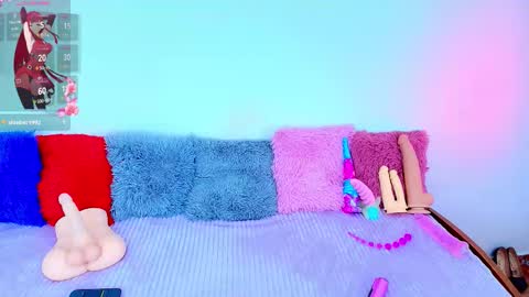 cloee lovee online show from 03.12.26