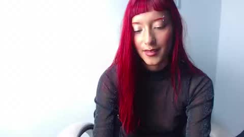 Snapshot of cloemurphy chatting on 03.04.25 Cloe online show from 03.04.25