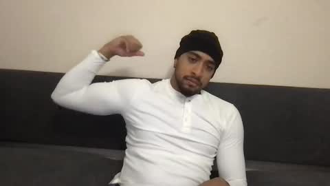 closedcasketcouple online show from 01.18.26