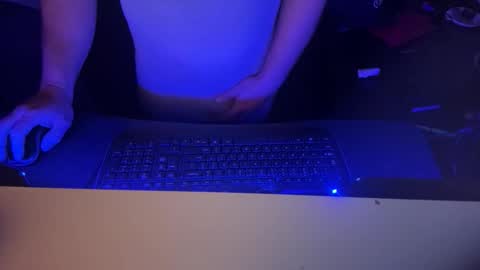 Snapshot of cloudy_dayz69 chatting on 11.05.25 Cloudy Dayz online show from 11.05.25