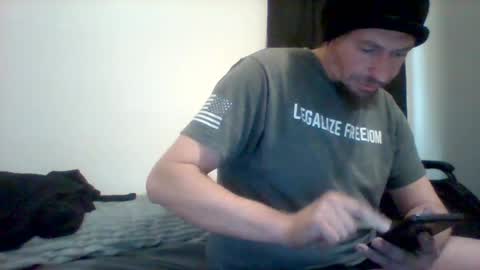 Snapshot of cloudyystarr666 chatting on 02.17.25 cloudyystarr666 online show from 02.17.25