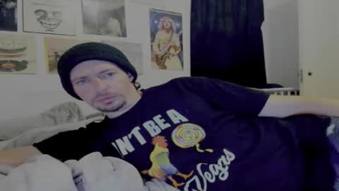 cloudyystarr666 online show from 11.24.25