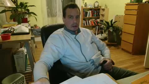 Snapshot of clouplefun chatting on 01.04.25 clouplefun online show from 01.04.25