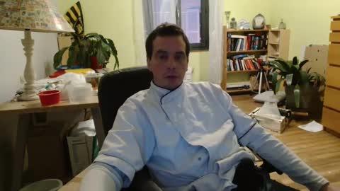 Snapshot of clouplefun chatting on 01.24.25 clouplefun online show from 01.24.25