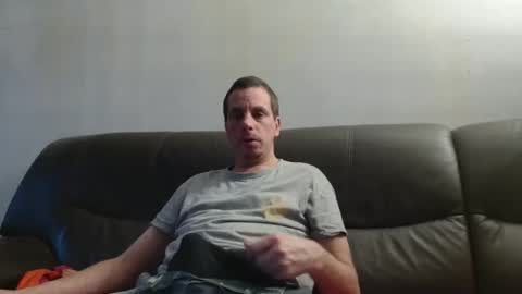 Snapshot of clouplefun chatting on 10.25.25 clouplefun online show from 10.25.25