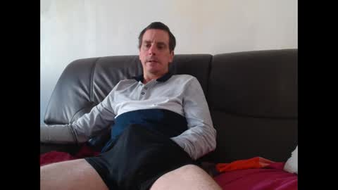 Snapshot of clouplefun chatting on 11.15.25 clouplefun online show from 11.15.25