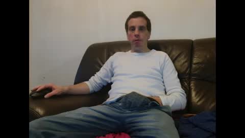 Snapshot of clouplefun chatting on 11.18.25 clouplefun online show from 11.18.25