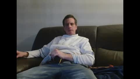 Snapshot of clouplefun chatting on 11.19.25 clouplefun online show from 11.19.25