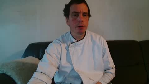 Snapshot of clouplefun chatting on 11.26.25 clouplefun online show from 11.26.25