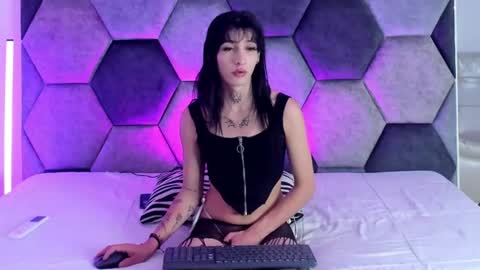 Cloy areo make me come with pleasure online show from 07.14.26