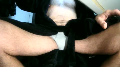 Snapshot of cockneegeezer chatting on 01.18.25 Ask me online show from 01.18.25