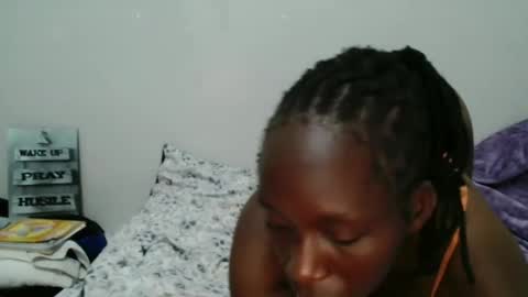 cocoalush9819 online show from 10.22.25