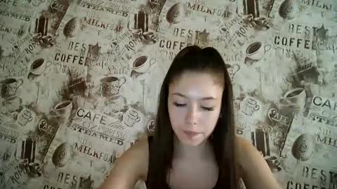 Snapshot of cocoberry1 chatting on 02.25.25 cocoberry1 online show from 02.25.25