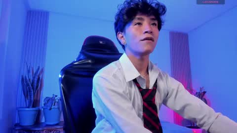 COCO online show from 04.04.26