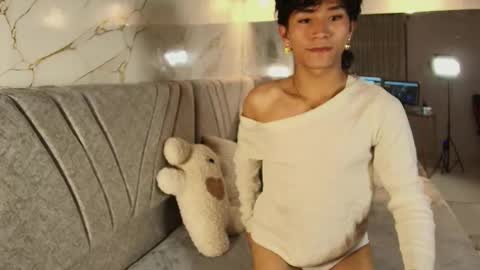 COCO online show from 04.16.26