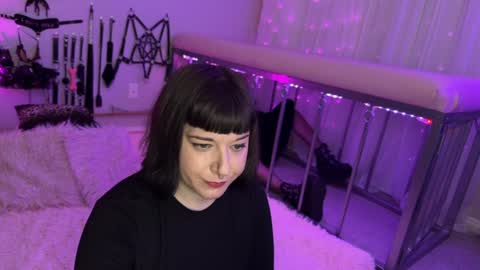 Snapshot of cocodeville chatting on 12.12.24 Coco Deville online show from 12.12.24