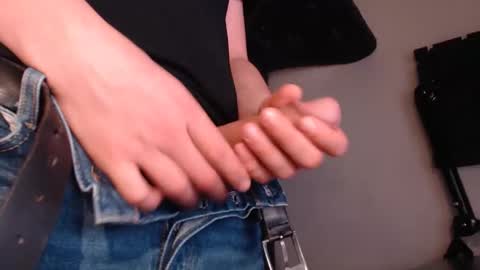 Snapshot of cocolemac chatting on 10.01.25 cocolemac online show from 10.01.25