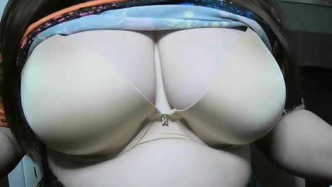 Snapshot of codieraye chatting on 01.31.25 TheGoddessCodie online show from 01.31.25