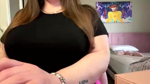 Snapshot of codieraye chatting on 10.16.25 TheGoddessCodie online show from 10.16.25