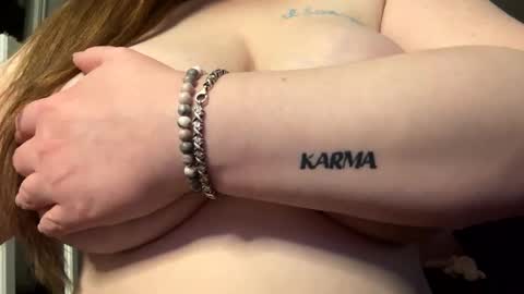 Snapshot of codieraye chatting on 11.20.25 TheGoddessCodie online show from 11.20.25