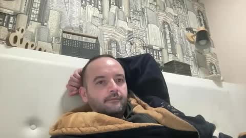 colambus83 online show from 03.19.26